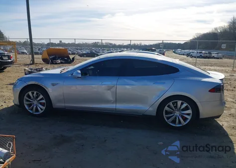 2014 Tesla Model S P85 z USA, uszkodzony, nr VIN 5YJSA1H18EFP40901